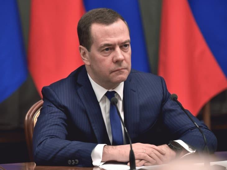 Медведев: Руската војска ќе одговори на смртоносниот напад на Украина врз Херсонската област