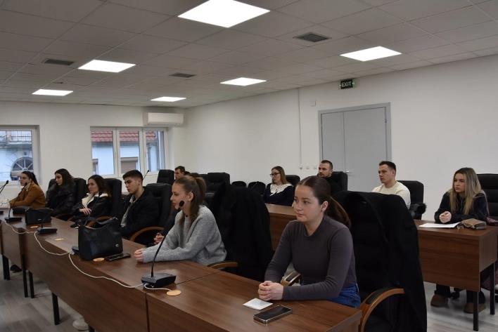 Општина Кочани ќе стипендира 31 студент со по 4000 денари месечно