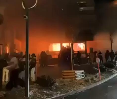 Во опожарениот бар во Кран Монтана од 2019 година немало инспекции за противпожарна безбедност