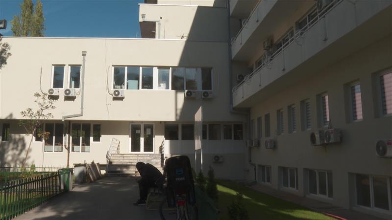 Грипот ги полни амбулантите, Клиниката за инфективни болести бележи зголемен број пациенти