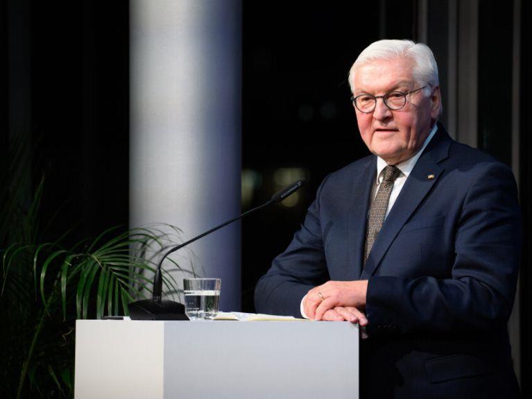 Германскиот претседател Штајнмаер жестоко го нападна Трамп