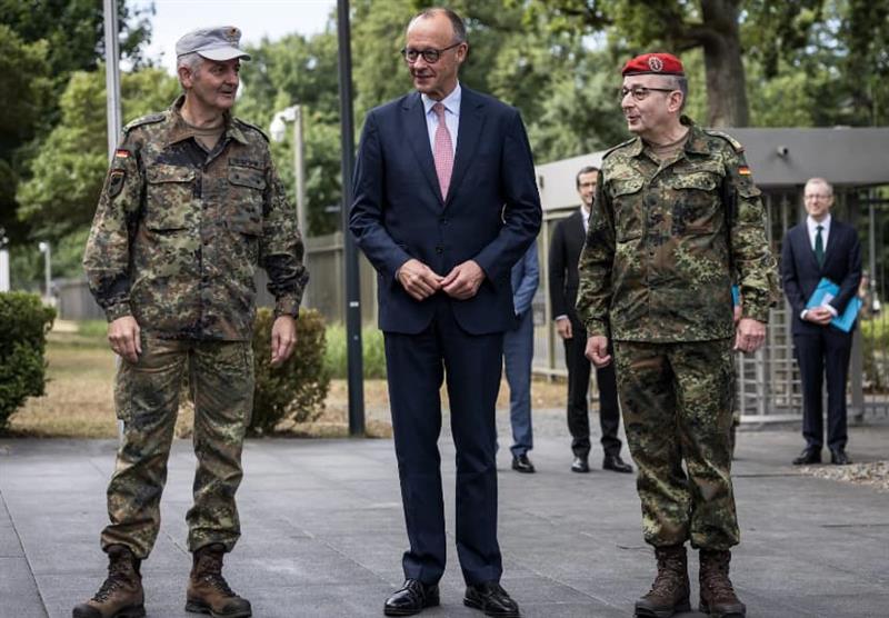 Германија се двоуми да испрати војска во Украина поради страв од Трета светска војна