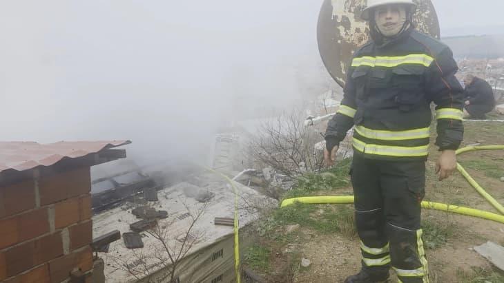 Со брза интервенција на штипските пожарникари изгаснат пожар во куќа