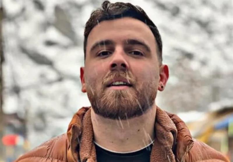 Очајно семејството на момчето, кое денеска ќе биде обесено во Иран без судење: Ве молиме претседателе Трамп (ВИДЕО)
