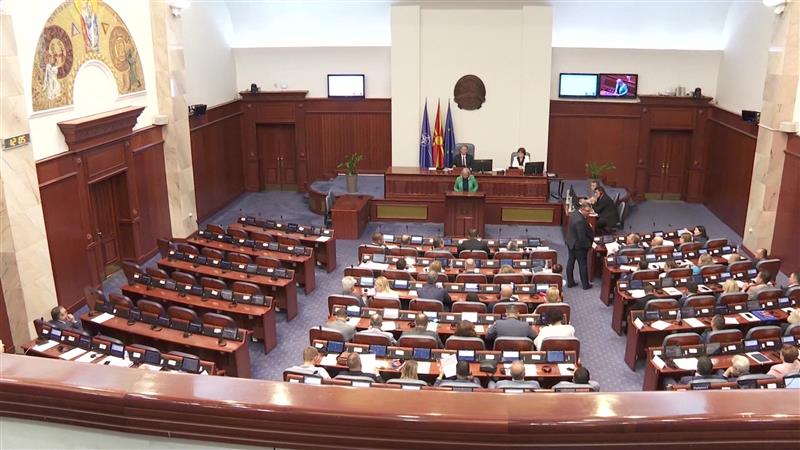 Во Собранието се кршат „копјата“ за Законот за прекршоци, ќе стартува ли „Сејф сити“ на 1 февруари?