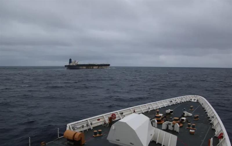 Позната е судбината на екипажот на рускиот танкер, кој САД го запленија пред две недели