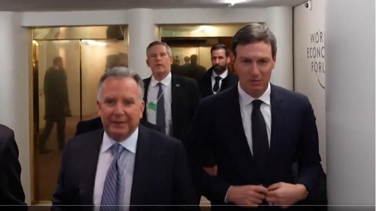 Претставниците на Трамп и на Путин два часа разговараа во Давос (ВИДЕО)