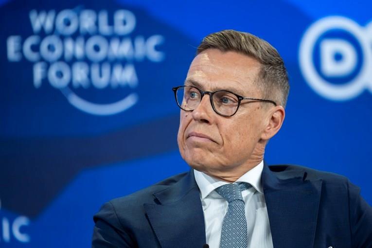 Финскиот претседател: Имаме милион луѓе обучени за условите на Арктикот