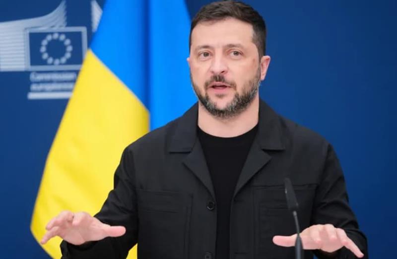 Зеленски за првиот ден од преговорите во Абу Даби: Русија е подготвена да ја заврши војната, како и Украина  