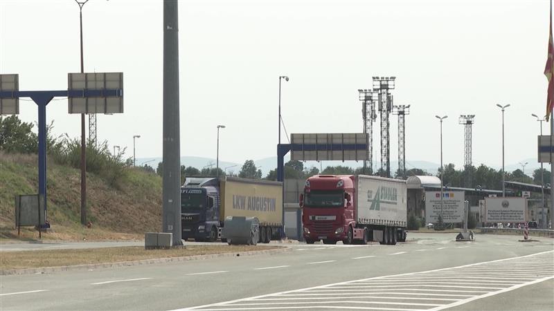 Стопанската  комора е за институционално решавање на проблемот со системот ЕЕС, наместо со гранични блокади