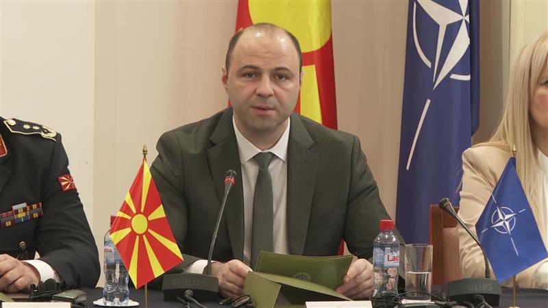 Мисајловски: Годинава пристигнуваат сите 42 борбени возила „Страјкер“ за Армијата набавени од САД