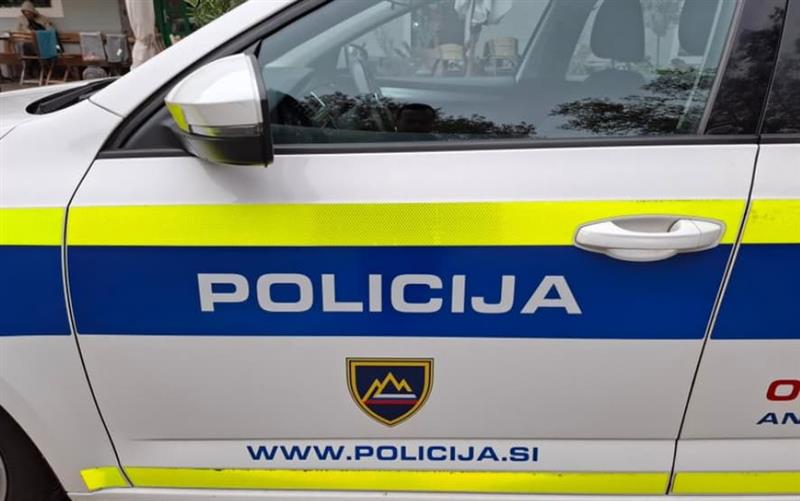 Двајца Бугари ограбувале и уништиле 110 гробови во Словенија, уапсени се 