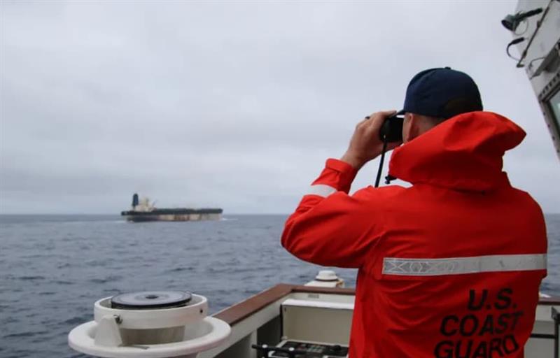 Русија потврди: Ослободени се двајцата нивни морнари од танкерот, запленет од САД 