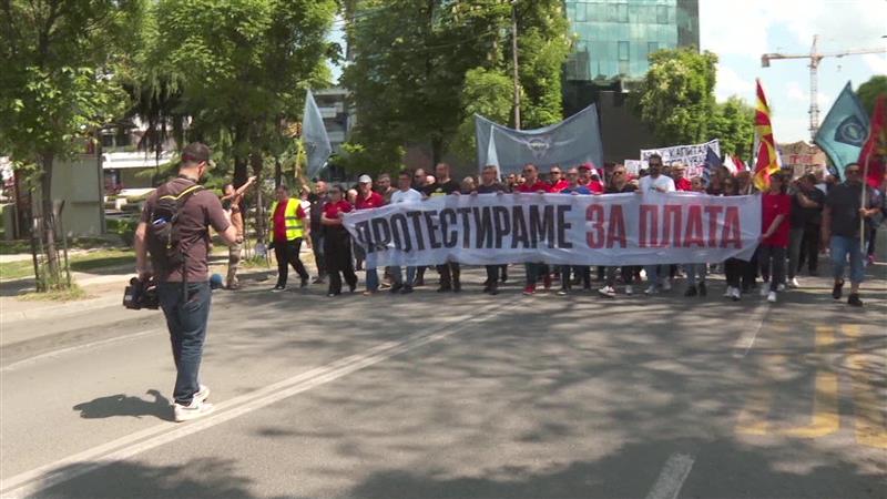 Протест на синдикатите попладне - бараат минималец од 600 евра и линеарно зголемување на платите