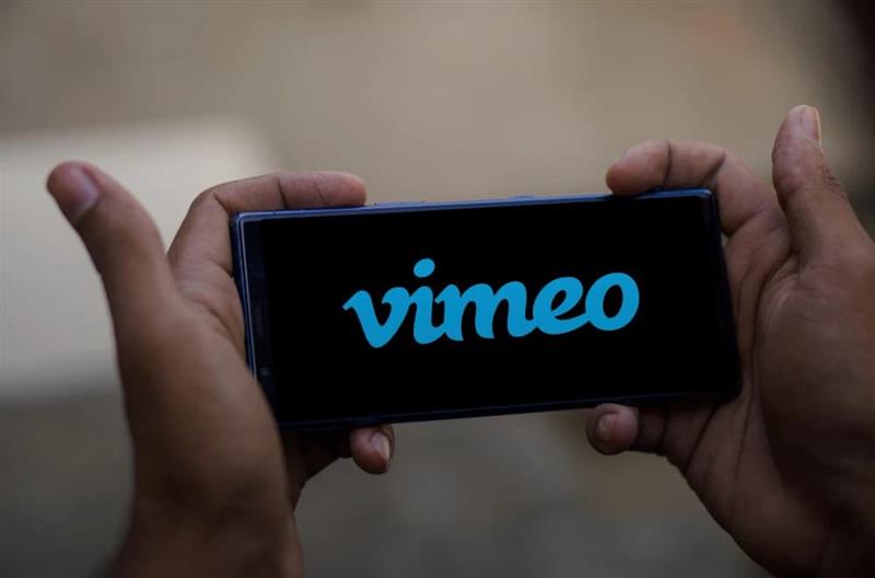 Чистка во „Vimeo“: Новиот сопственик дели откази