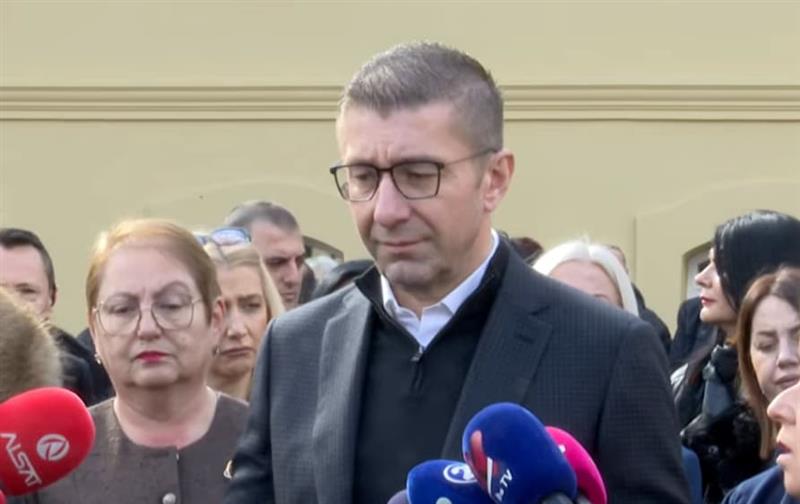 Мицкоски: Не е проблем да појдам во ССМ, понудата е на маса, нека се одважи гранковиот синдикат УПОЗ да потпише
