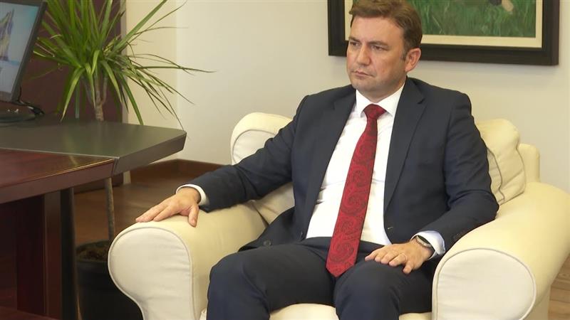 ДУИ: Бујар Османи во работна посета на Вашингтон
