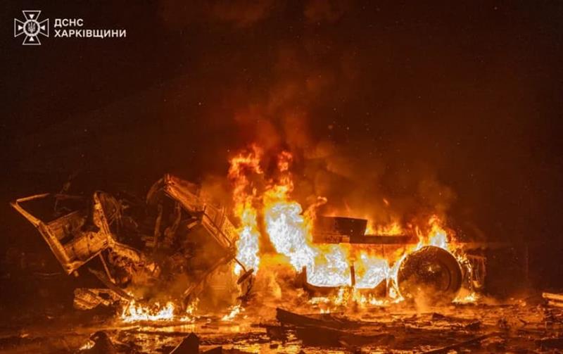 Најмалку 12 загинати кога руски дрон погоди автобус во Украина