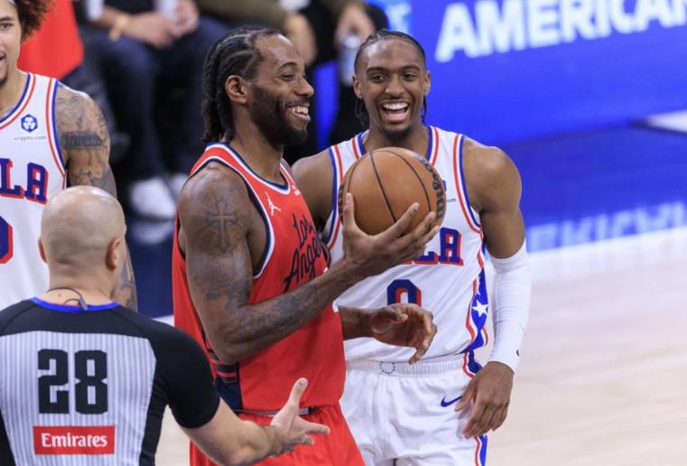 Видео: Филаделфија ги совлада Клиперси за четврта победа по ред