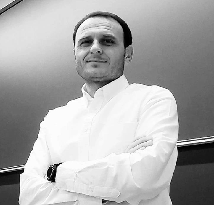 Амфитеатарот на Институтот „Биосенс“ во Нови Сад ќе го носи името на Васко Саздовски, кој загина при падот на бетонската настрешница на железничката станица