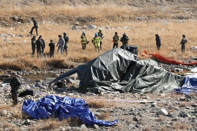 Се урна јужнокорејски воен јуришен хеликоптер, загинаа двајца членови на екипажот