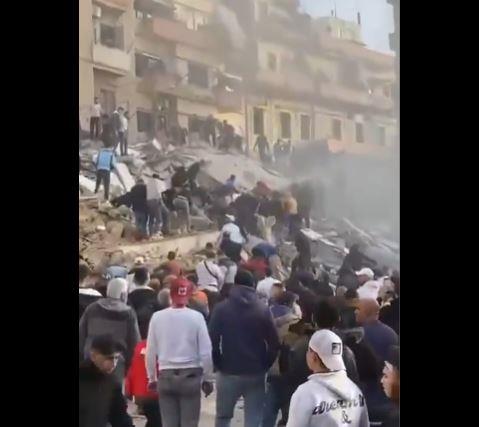 Видео: Најмалку шест лица загинаа, а седум се повредени при уривање на две соседни згради во Триполи