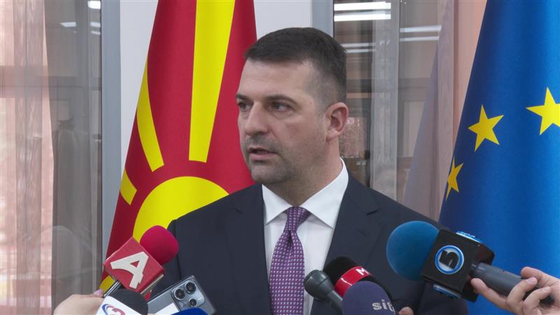 Проблемот е наследен, откако сум во СОЗР, ја почнавме легализацијата на државниот имот, вели Томовски