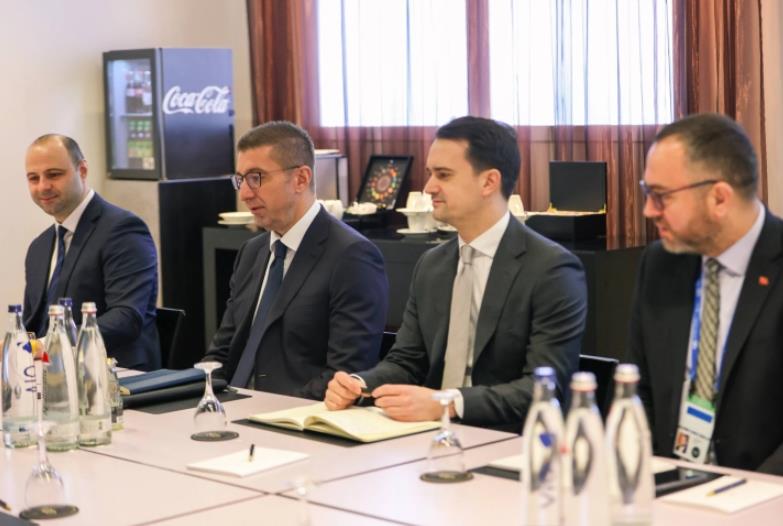 Мицкоски на средба со раководството на 4IG, пакет од 100 милиони евра инвестиции во телефонијата, вештачката интелигенција и енергетиката