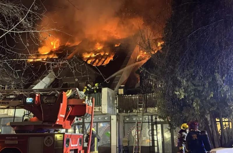 Најмалку четворица загинати во пожар во хотел во Будимпешта 