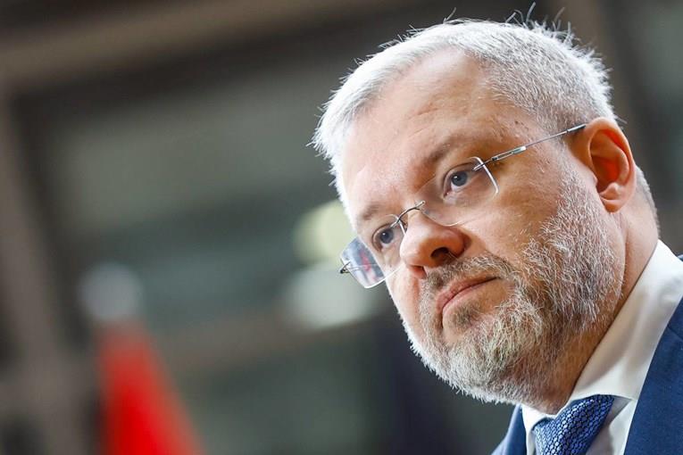 Разрешениот украински министер Галушченко е уапсен при обид да избега од земјата- проневерил милиони