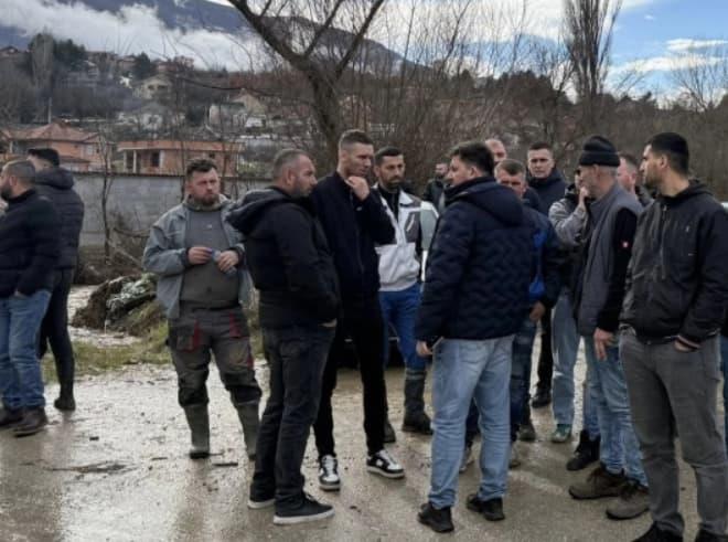 Поплавени куќи во селата Буковиќ и Семениште во општина Сарај