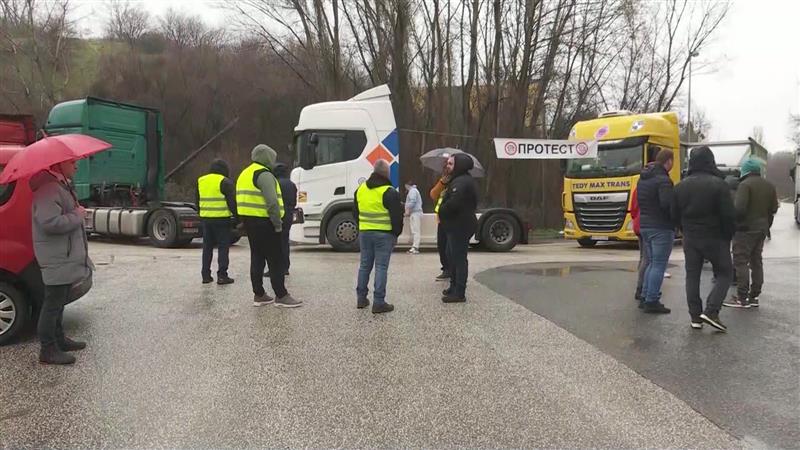 Превозниците бараат итно преодно решение за влез во шенген зоната