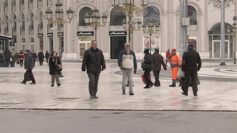 Македонија продолжува да старее: Средната возраст е 42,21 година