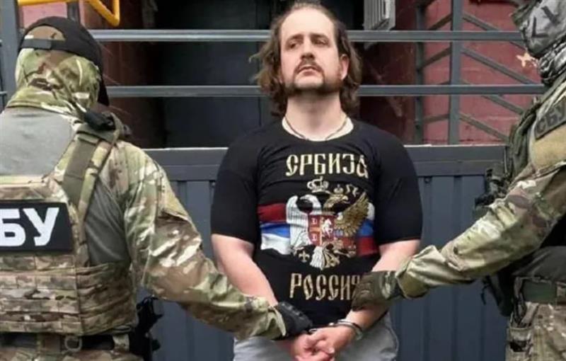 Компјутерски експерт од Киев доби доживотен затвор, на апсењето носеше српска маица 