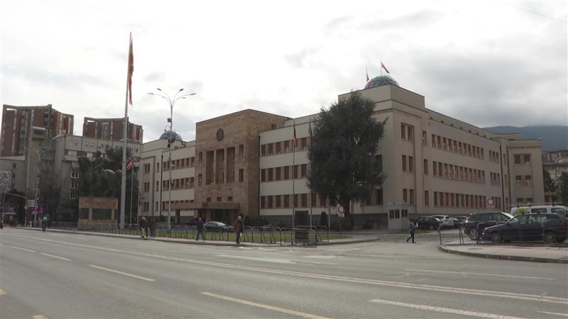 Пратенички прашања на опозицијата