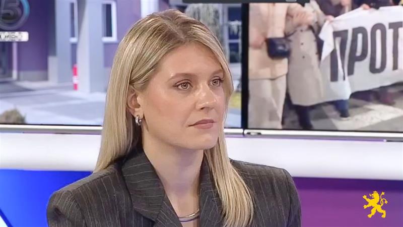 Митева до Жерновски: Не сте воопшто информиран за случувањата со владиниот авион, се е согласно правилникот, нема ниту една злоупотреба