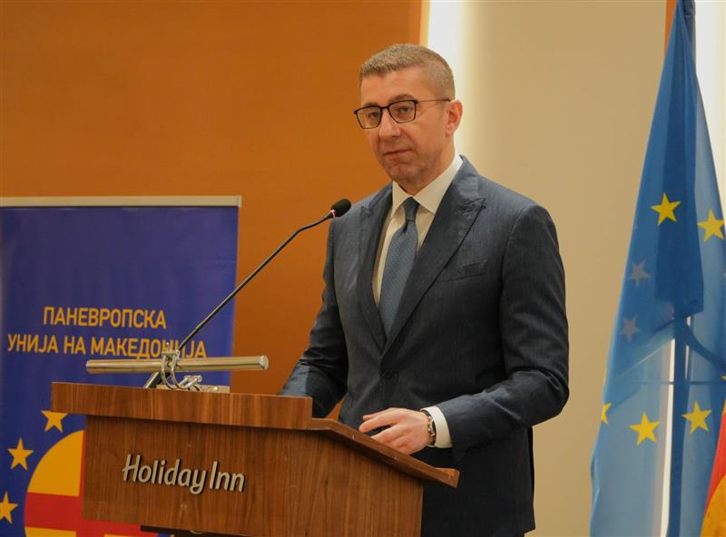 Мицкоски: Поранешни корумпирани и мекотели политичари ја доведоа државата во ситуација наместо за иднината да зборуваме за минатото