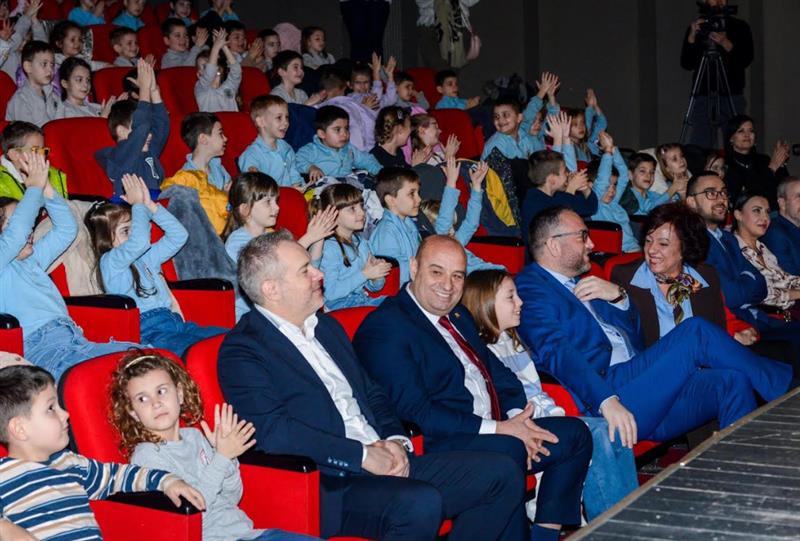 Тошковски: Безбедноста на нашите дечиња е наша заедничка обврска, затоа што тие се нашето најголемо богатство