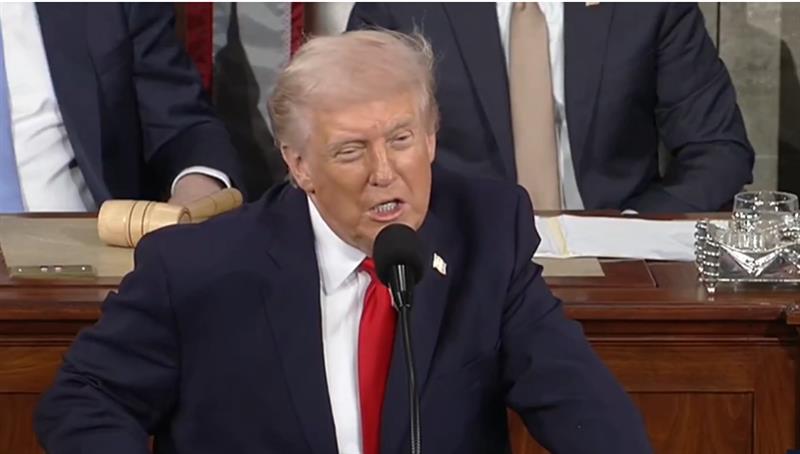 Трамп се обрати до нацијата: Маратонски говор за успесите на неговата администрација