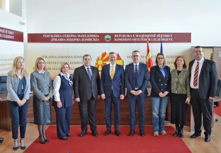 Швајцарска поддршка за ДИК во функција на исполнување на европските демократски стандарди
