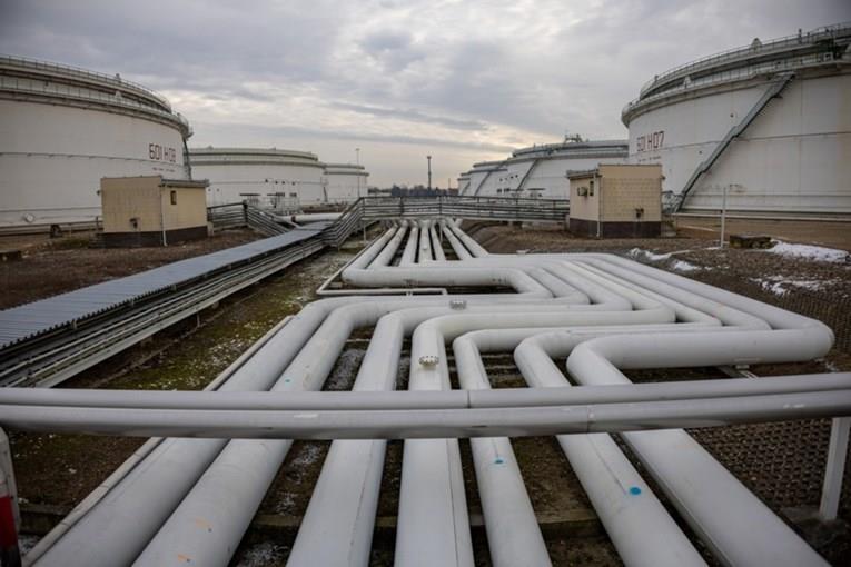Украина одговори на обвинувањата: Нафтоводот „Дружба“ е оштетен по руски напад 