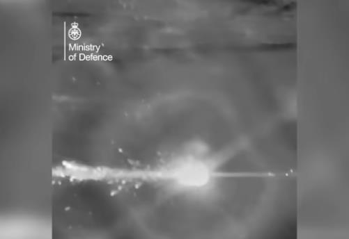 Иранска ракета погоди голема американска база во Катар