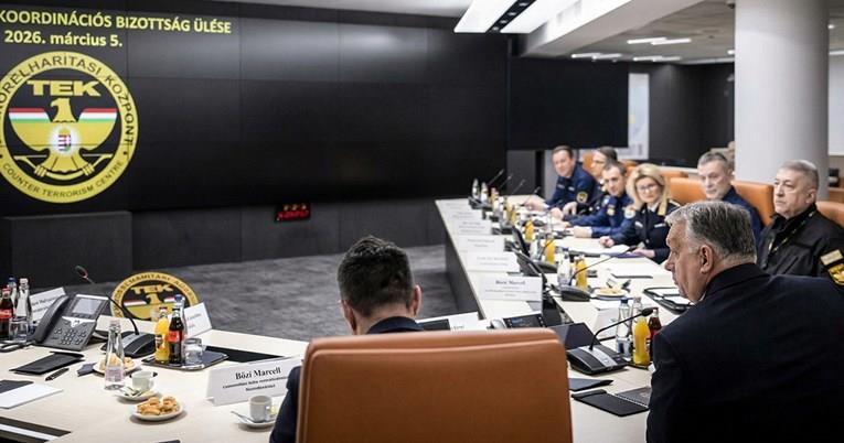 Унгарците привеле Украинци, кои превезувале десетици милиони евра во кеш- во Киев се бесни 
