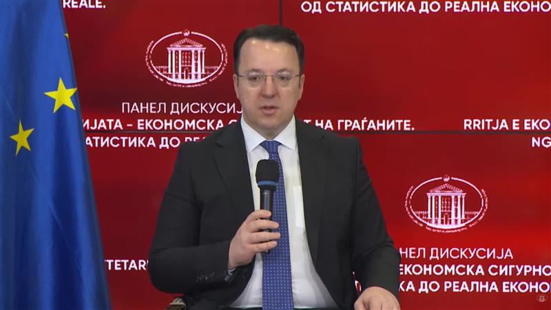 Николоски: Очекувам проблемот со транспортерите да се надмине до стартот на примената на новиот систем