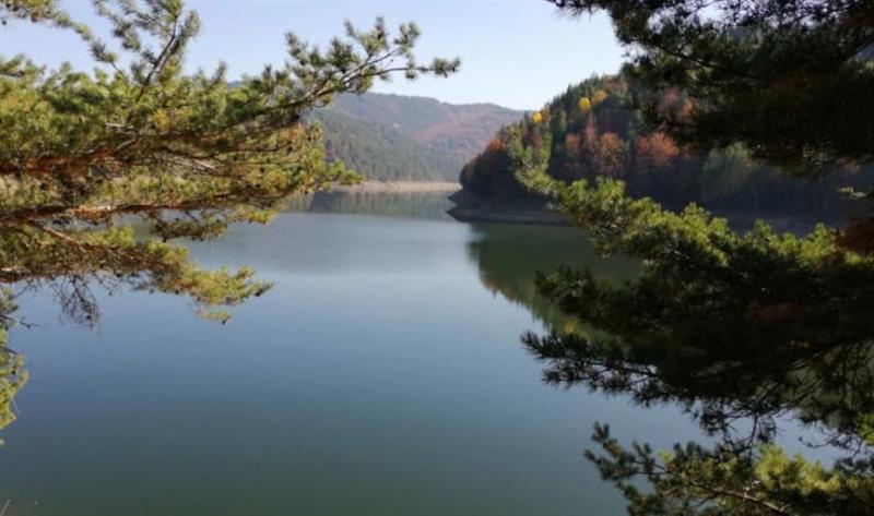 Најстудено во Берово -3 степени, преку ден до 17 степени со можен слаб дожд