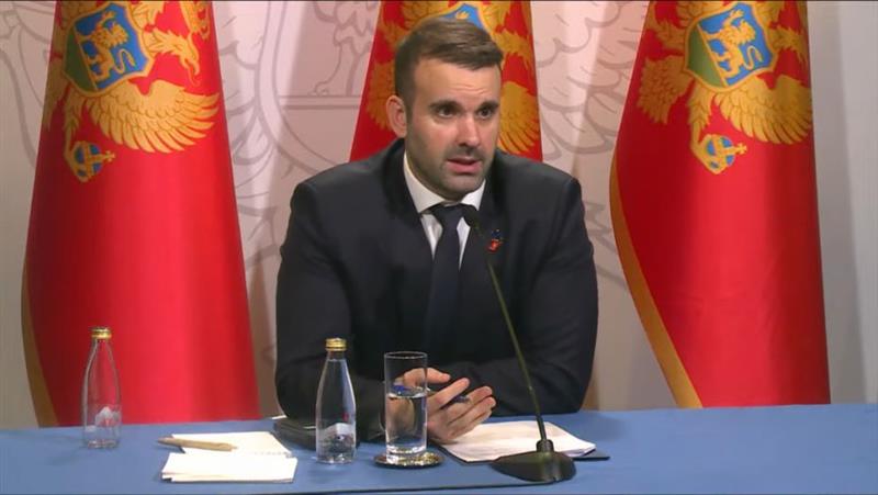 Спајиќ: Црна Гора има резерви гориво за два месеца