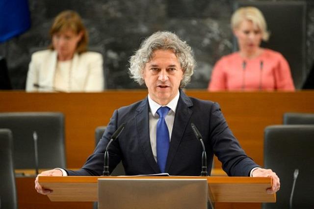 Голоб: Јанша сака да ја растури ЕУ