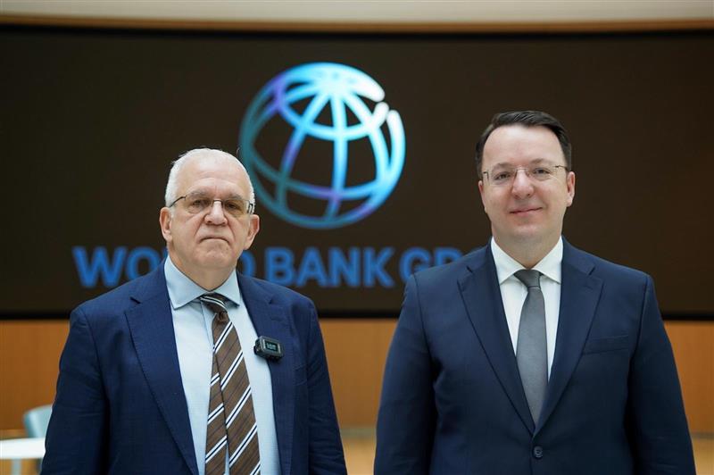 Николоски во Вашингтон на средби во Светска Банка: Инвестираме во инфраструктурата и транспортот
