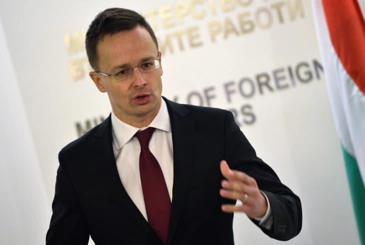 Сијарто: Лага е дека со години ѝ пренесувам на Русија информации за Европската Унија