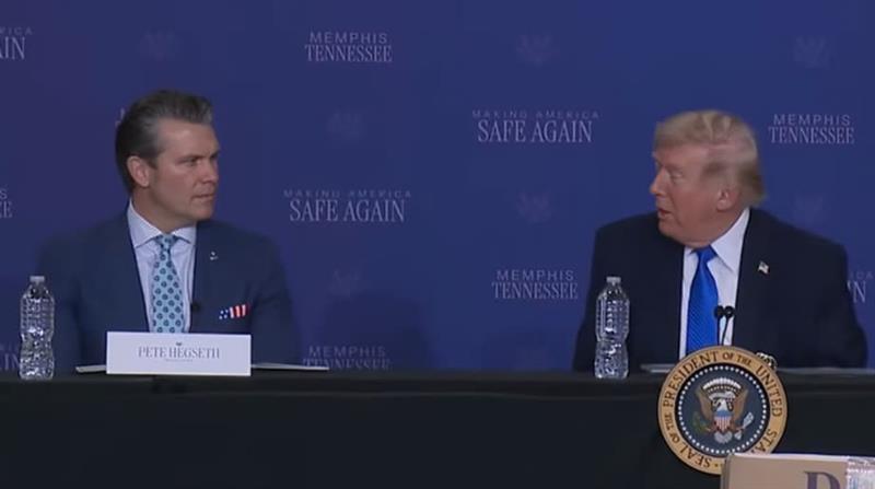 Трамп до својот министер: Пит, ти прв рече да го нападнеме Иран (ВИДЕО)